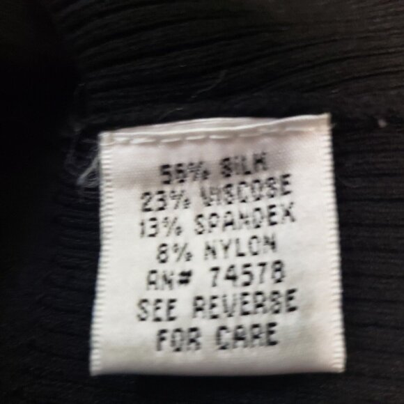 CACHE Women Size Medium Silk Beaded Cardigan Sweater Citycore Holiday Party Y2K - Picture 3 of 16